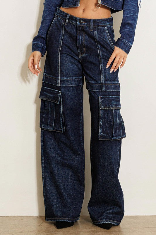 CARGO POCKET WIDE JEANS